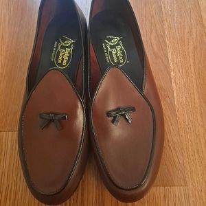 New Belgian Shoes Mr. Casual Travelers Leather Shoes Brown and Black Trim